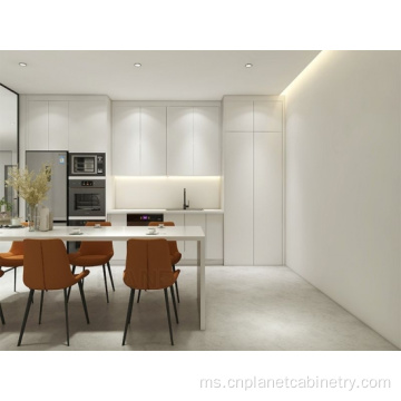 Model Gloss High End Kitchen Kabinet dengan Pulau